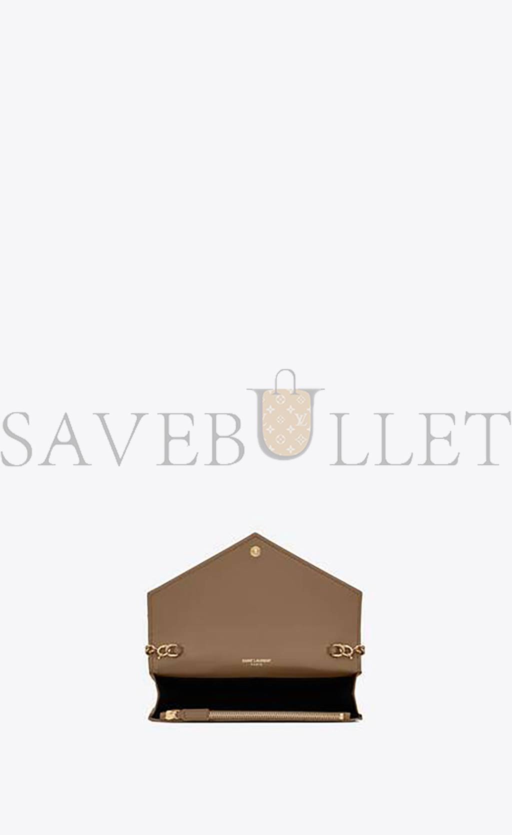 YSL CASSANDRE MATELASSÉ ENVELOPE CHAIN WALLET IN GRAIN DE POUDRE EMBOSSED LEATHER 695108BOW012346 (19*12.5*3.5cm)