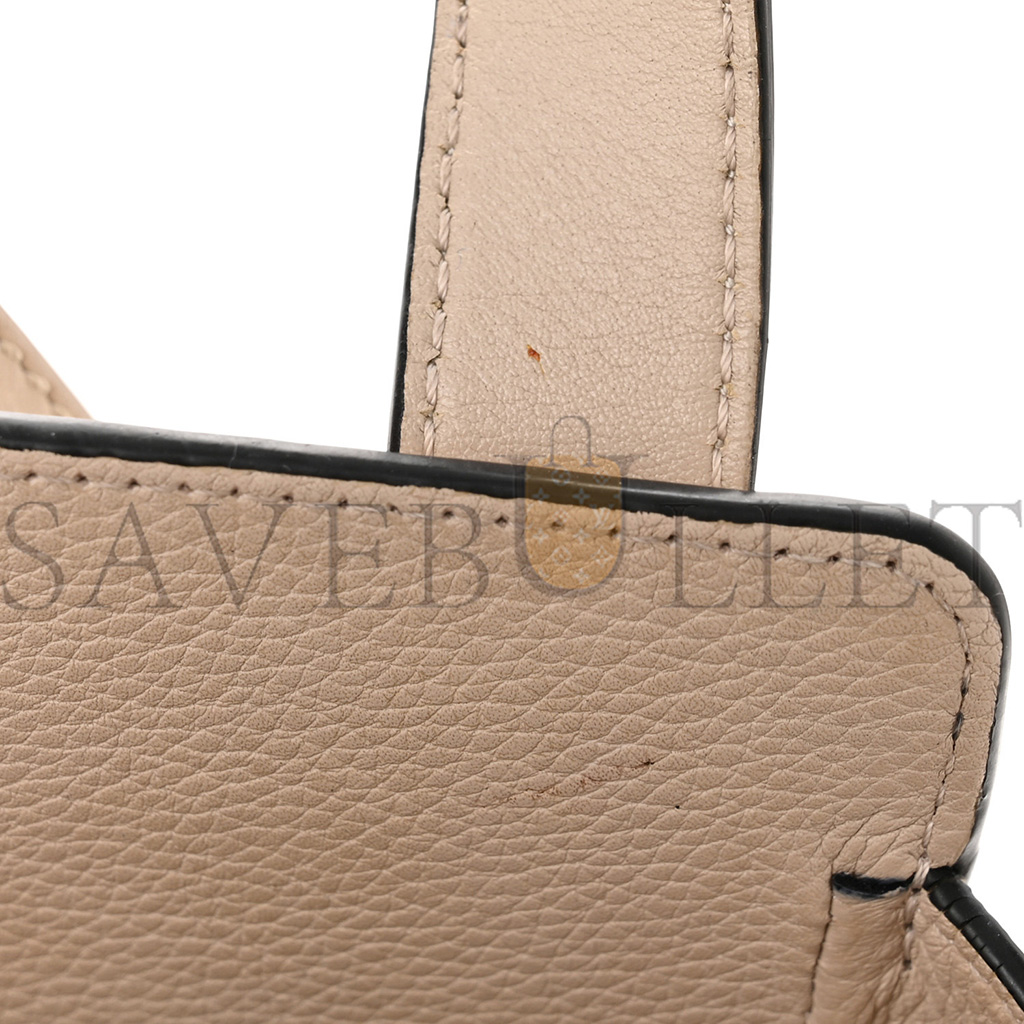 LOEWE GRAINED CALFSKIN SMALL HAMMOCK SHOULDER BAG SAND (30*25*13.5cm)