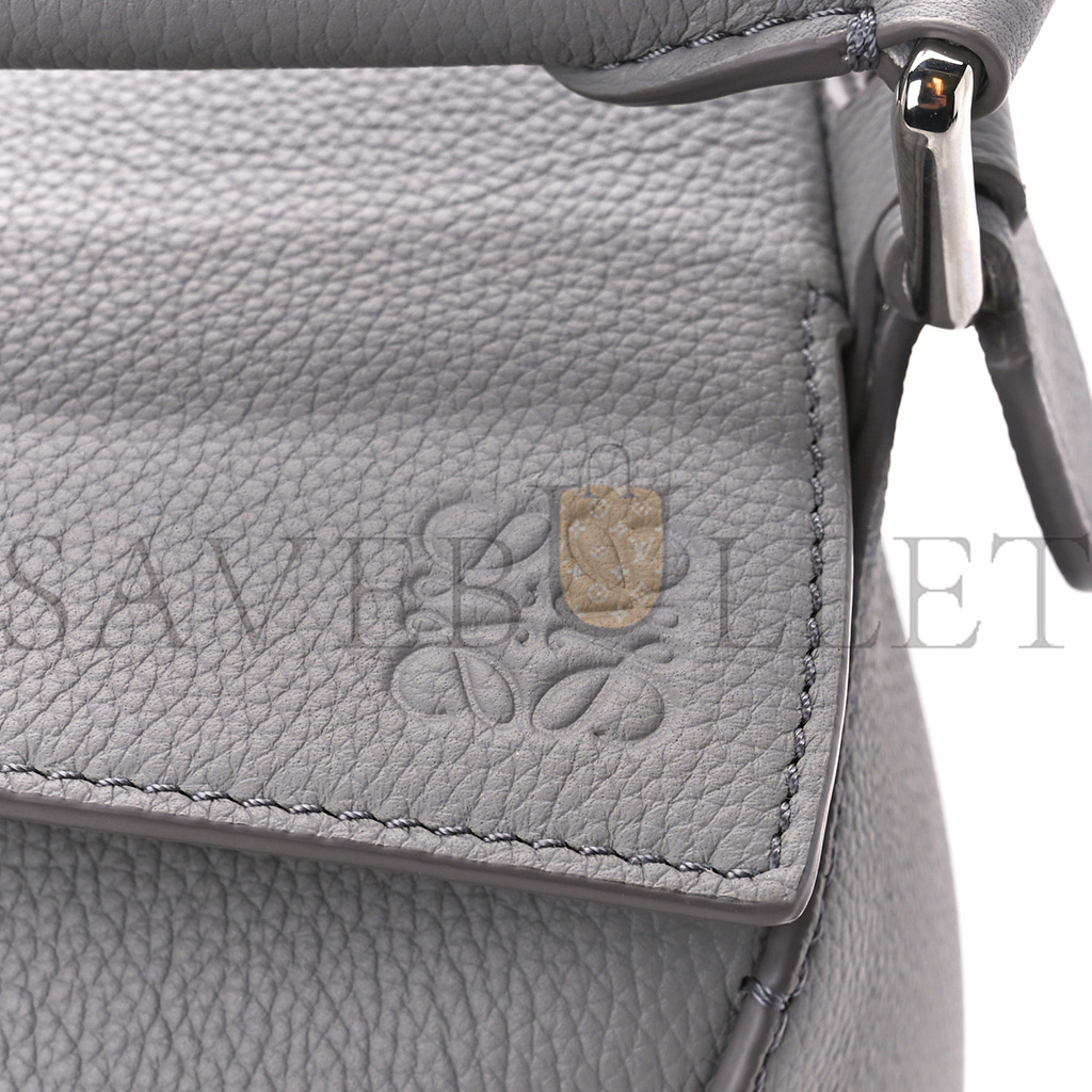 LOEWE SOFT GRAINED CALFSKIN SMALL PUZZLE EDGE BAG PEARL GREY (24*16.5*10.5cm)